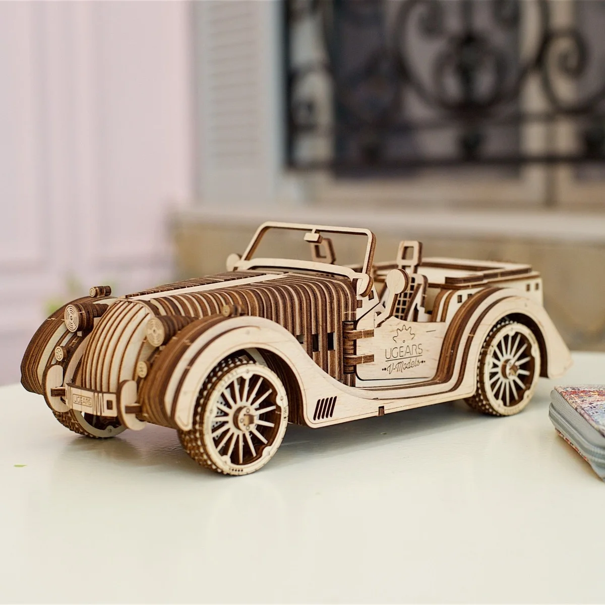 Ugears 3D Дървен пъзел Roadster VM-01 &ndash; Механичен автомобил - 70052