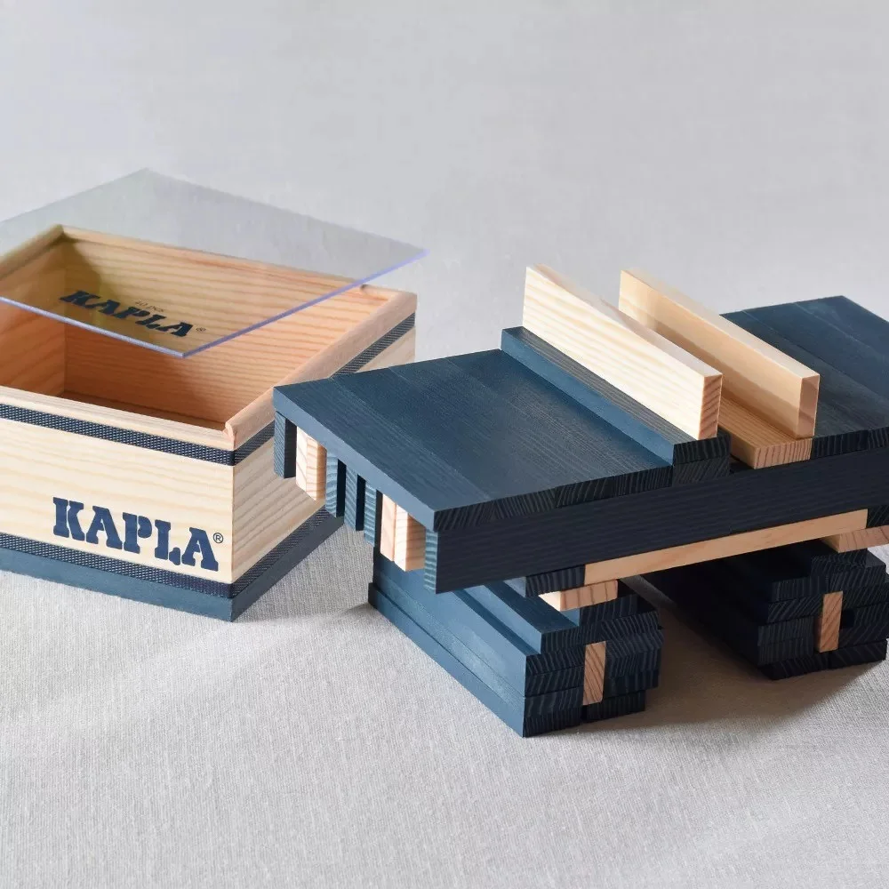 KAPLA&reg; 40 тъмносини планки в дървена кутия