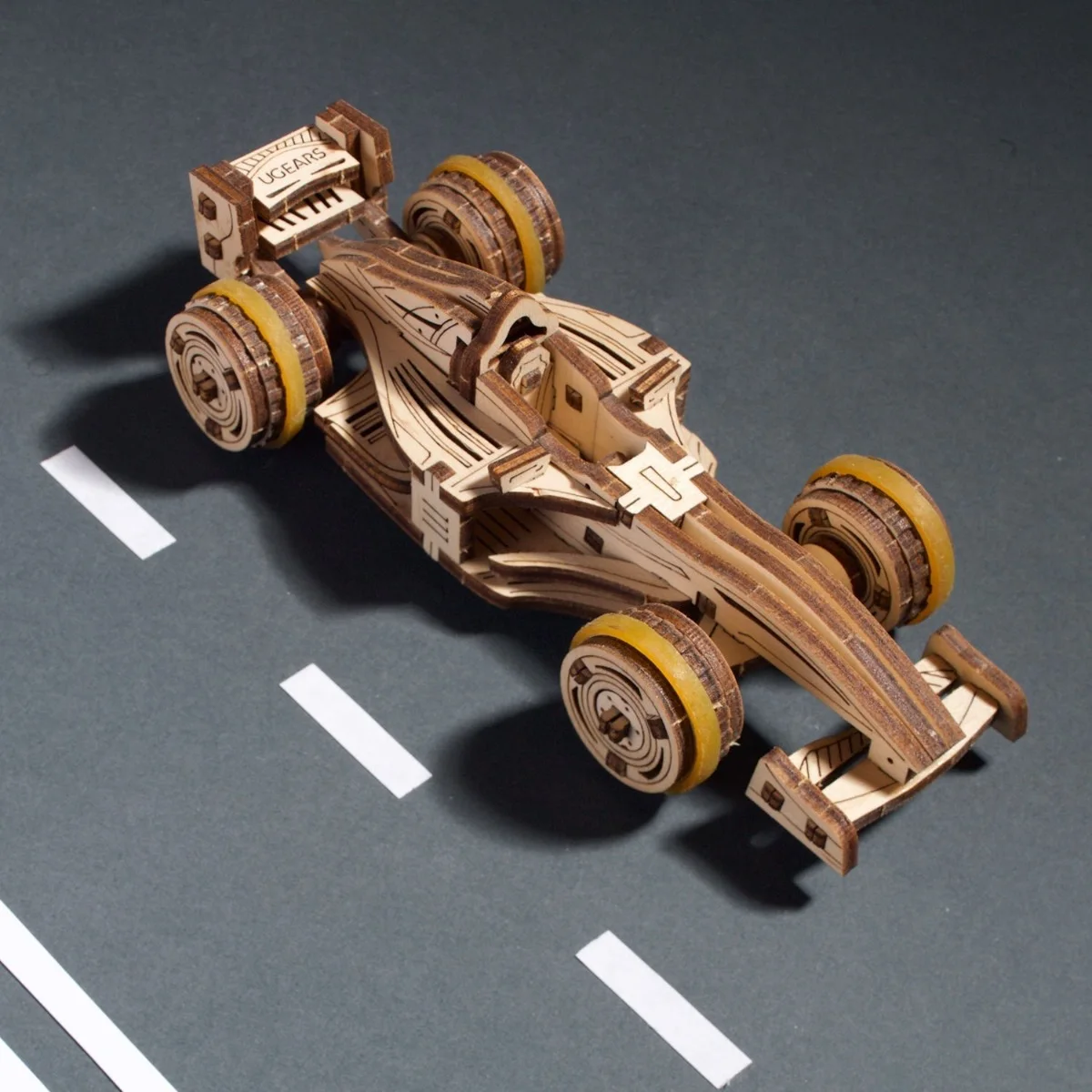 Ugears Compact Racer-Състезателен Автомобил - 3Д дървен механичен модел