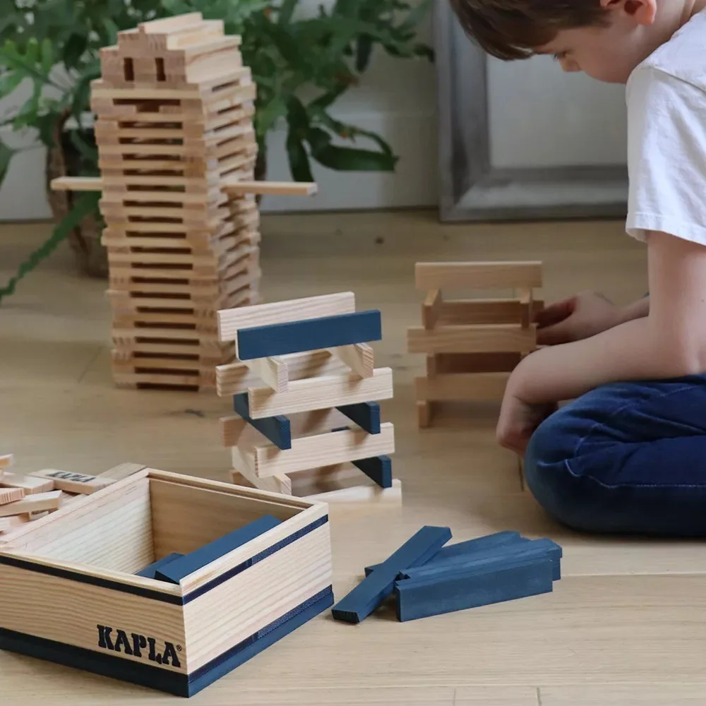 KAPLA&reg; 40 тъмносини планки в дървена кутия