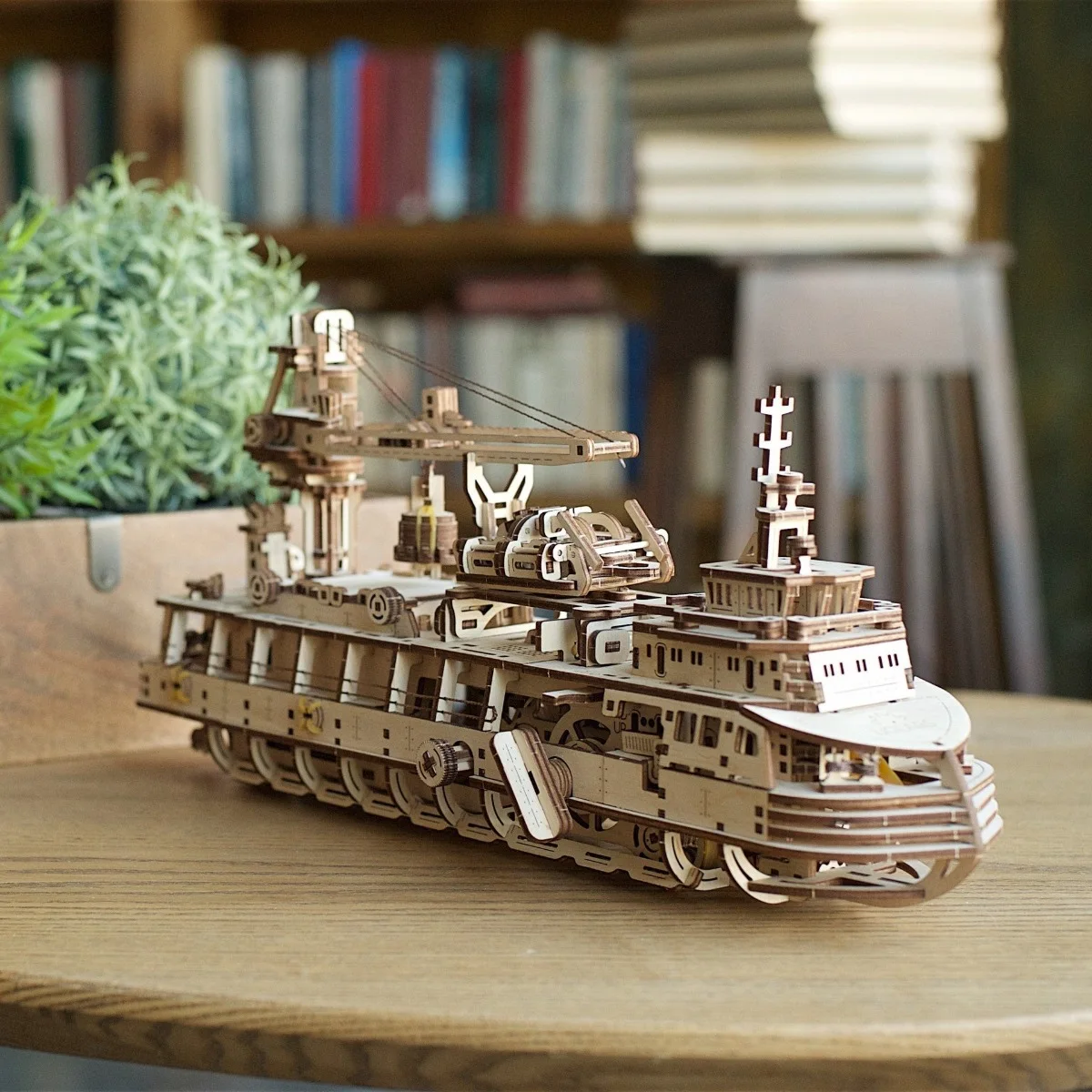Ugears 3D Дървен пъзел Research Vessel &ndash; Изследователски кораб - 70135