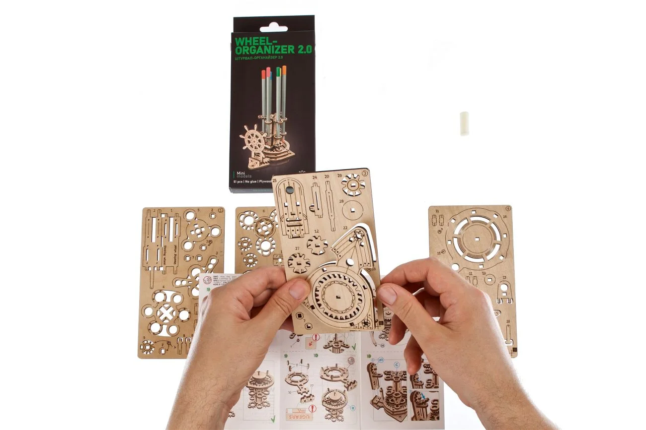 Ugears Wheel Organizer Органайзер за Бюро-3Д модел-Дърво&nbsp;- 70220
