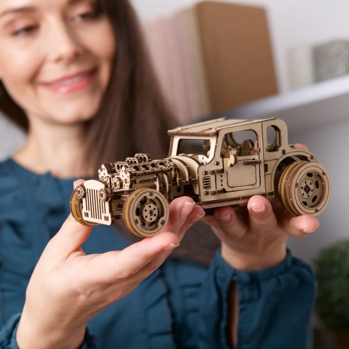 Ugears Hot Rod Furious Mouse - Състезателен автомобил-3Д дървен  механичен модел-70192